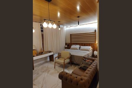 Casa à venda com 5 quartos, 300m² em Recreio dos Bandeirantes, Rio de Janeiro