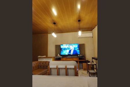 Casa à venda com 5 quartos, 300m² em Recreio dos Bandeirantes, Rio de Janeiro