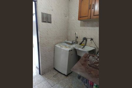 Casa à venda com 100m², 3 quartos e 2 vagas