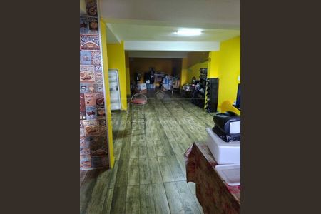 Casa à venda com 100m², 3 quartos e 2 vagas