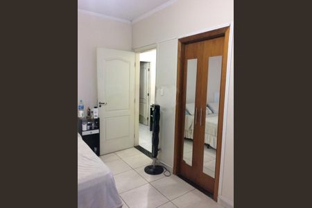 Casa à venda com 3 quartos, 234m² em Vila Sabrina, São Paulo