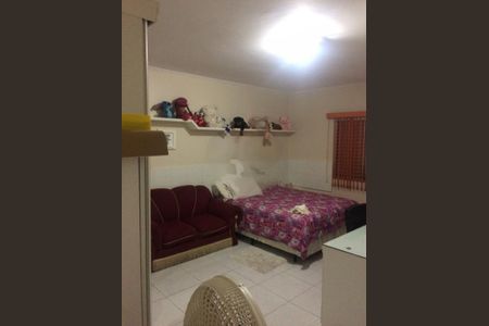 Casa à venda com 3 quartos, 234m² em Vila Sabrina, São Paulo