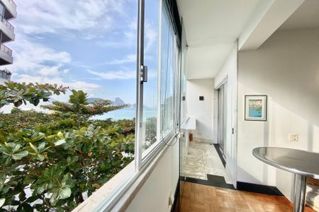 Apartamento à venda com 129m², 2 quartos e sem vagaVista da sala