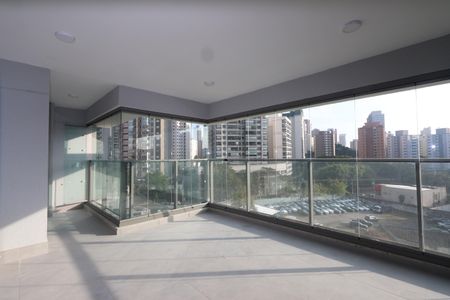 Apartamento à venda com 118m², 3 quartos e 2 vagasVaranda