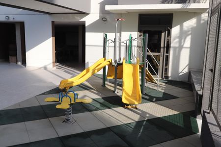 Apartamento à venda com 118m², 3 quartos e 2 vagasÁrea comum - Playground