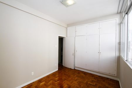 Apartamento à venda com 123m², 3 quartos e 2 vagas Suíte