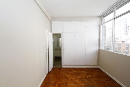 Apartamento à venda com 123m², 3 quartos e 2 vagas Suíte