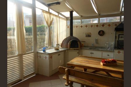 Apartamento à venda com 320m², 3 quartos e 3 vagas