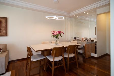 Sala de apartamento à venda com 3 quartos, 139m² em Bela Vista, São Paulo