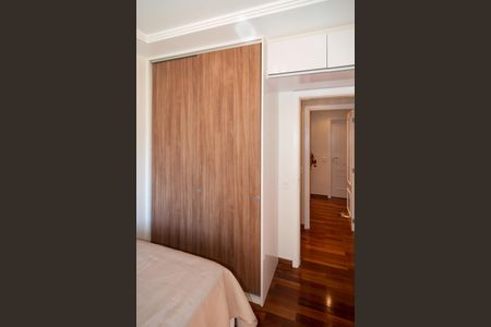 Apartamento à venda com 139m², 3 quartos e 2 vagasSuite 1