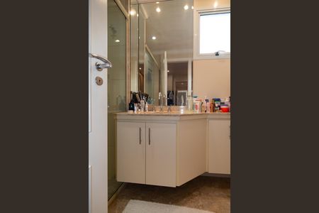 Apartamento à venda com 139m², 3 quartos e 2 vagasBanheiro/Suite 3