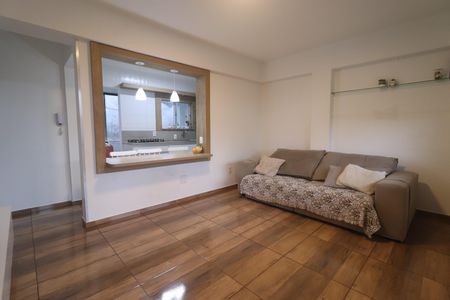 Sala de apartamento à venda com 2 quartos, 70m² em Vila Nova, Novo Hamburgo