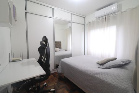 Quarto 02 de apartamento à venda com 2 quartos, 70m² em Vila Nova, Novo Hamburgo