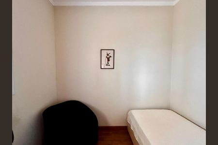 Casa de condomínio à venda com 193m², 4 quartos e 4 vagasQuarto 3