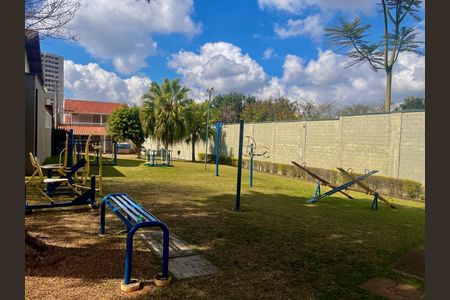 Casa de condomínio à venda com 193m², 4 quartos e 4 vagasÁrea comum - Academia