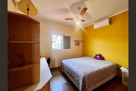 Casa de condomínio à venda com 193m², 4 quartos e 4 vagasQuarto 1