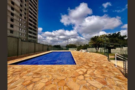 Casa de condomínio à venda com 193m², 4 quartos e 4 vagasÁrea comum - Piscina