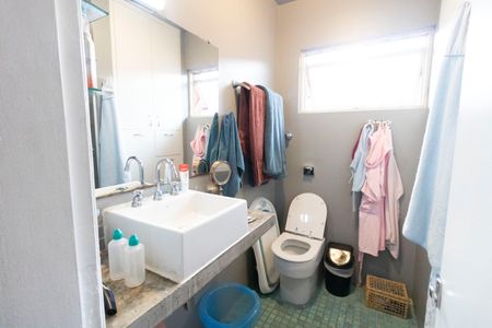 Casa à venda com 162m², 3 quartos e 1 vagaBanheiro Social