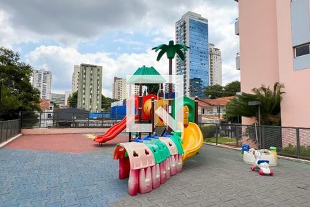Apartamento à venda com 98m², 3 quartos e 2 vagas Apartamento à venda com 98m², 3 quartos e 2 vagasÁrea comum - Playground