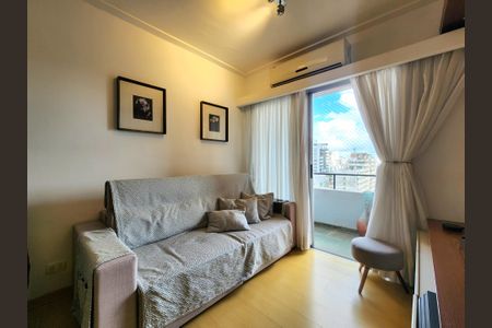 Sala de apartamento à venda com 3 quartos, 98m² em Vila Olímpia, São Paulo