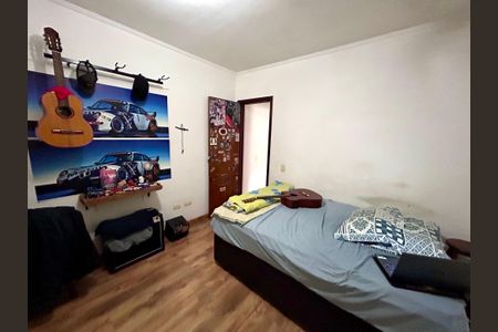 Quarto 2 de casa à venda com 3 quartos, 181m² em Jardim Santa Clara, Guarulhos