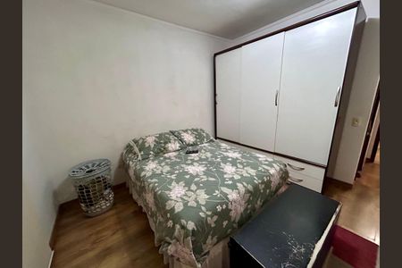 Casa à venda com 181m², 3 quartos e 2 vagasSuíte