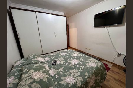 Casa à venda com 181m², 3 quartos e 2 vagasSuíte