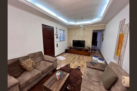 Sala de casa à venda com 3 quartos, 181m² em Jardim Santa Clara, Guarulhos