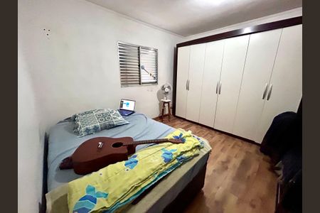 Casa à venda com 181m², 3 quartos e 2 vagasQuarto 2