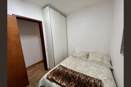 Casa à venda com 181m², 3 quartos e 2 vagasQuarto 1
