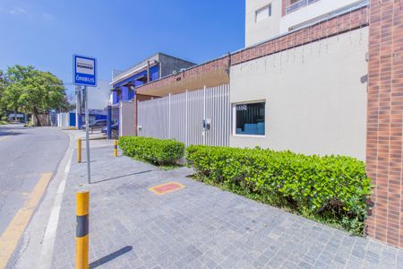 Apartamento para alugar com 57m², 2 quartos e 1 vagaFachada e portaria