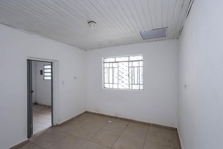 Quarto de casa para alugar com 1 quarto, 40m² em Vila Santo Estefano, São Paulo