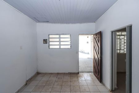 Sala de casa para alugar com 1 quarto, 40m² em Vila Santo Estefano, São Paulo