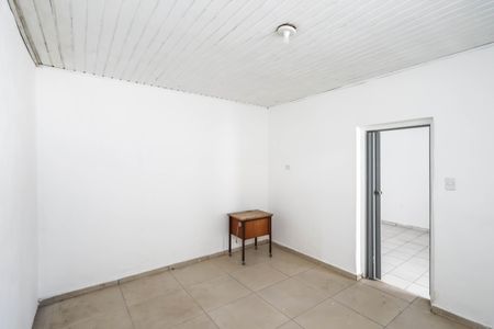 Quarto de casa para alugar com 1 quarto, 40m² em Vila Santo Estefano, São Paulo