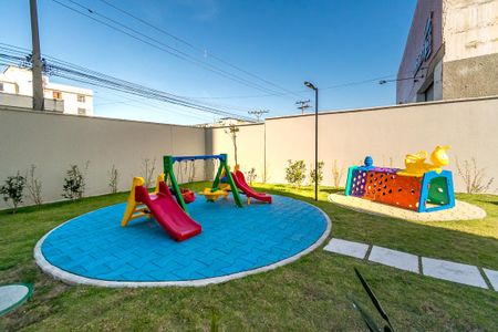 Apartamento para alugar com 50m², 2 quartos e sem vagaÁrea comum - Playground