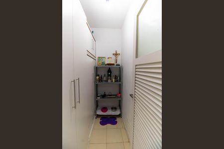 Apartamento à venda com 92m², 2 quartos e 1 vagaQuarto de Serviço