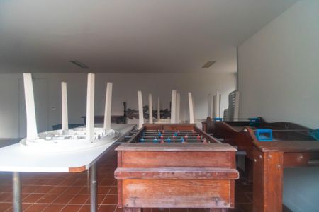 Apartamento à venda com 92m², 2 quartos e 1 vagaÁrea comum