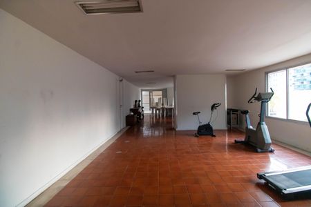 Apartamento à venda com 92m², 2 quartos e 1 vagaÁrea comum