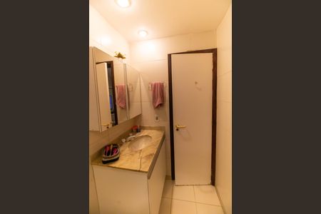 Apartamento à venda com 92m², 2 quartos e 1 vagaBanheiro da Suíte 2