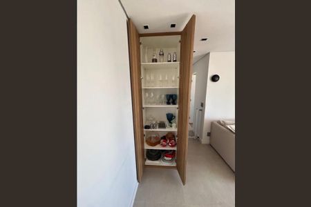 Foto 01 de apartamento à venda com 2 quartos, 48m² em Pinheiros, São Paulo