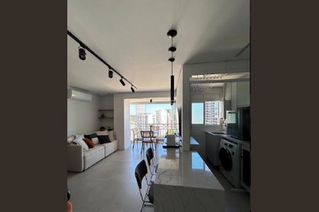 Foto 01 de apartamento à venda com 2 quartos, 48m² em Pinheiros, São Paulo