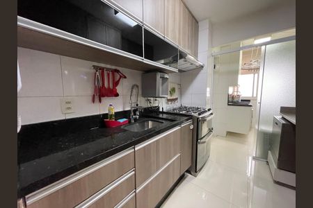 Apartamento à venda com 96m², 3 quartos e 2 vagasCozinha