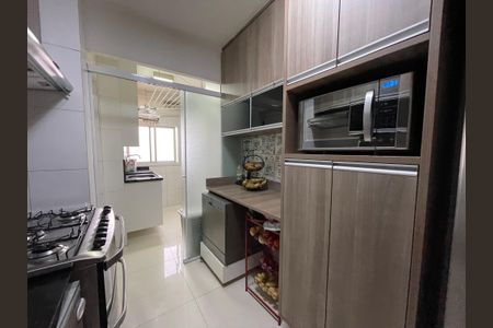 Apartamento à venda com 96m², 3 quartos e 2 vagasCozinha