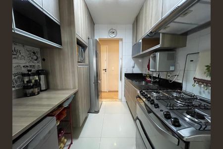 Apartamento à venda com 96m², 3 quartos e 2 vagasCozinha