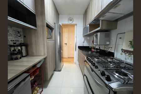 Apartamento à venda com 96m², 3 quartos e 2 vagasCozinha