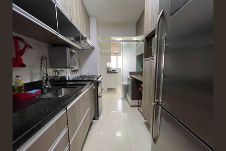 Apartamento à venda com 96m², 3 quartos e 2 vagasCozinha
