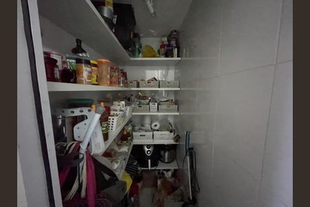 Apartamento à venda com 96m², 3 quartos e 2 vagasDespensa