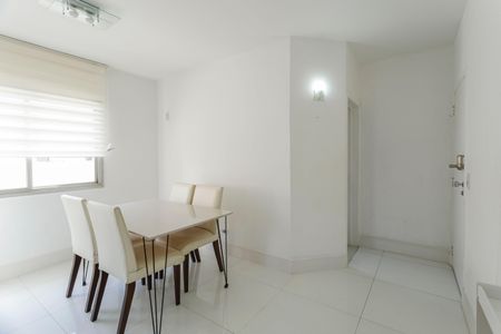 Apartamento para alugar com 47m², 2 quartos e 1 vagaSala