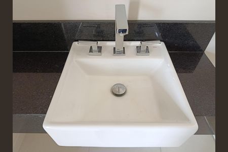 Casa à venda com 700m², 4 quartos e 3 vagasBanheiro Área de lazer