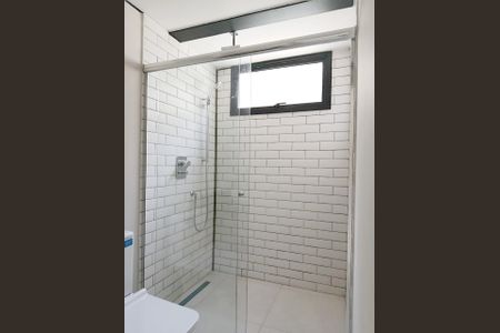 Casa à venda com 700m², 4 quartos e 3 vagasBanheiro da Suíte 2